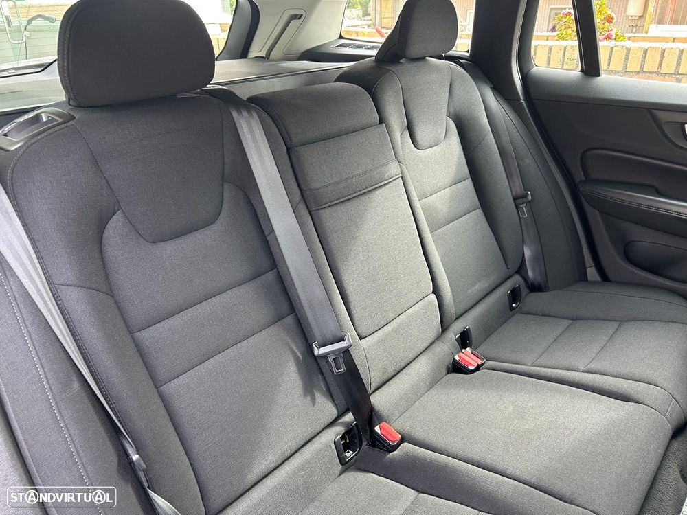 Volvo V60 2.0 T6 AWD TE Inscription Expression - 23