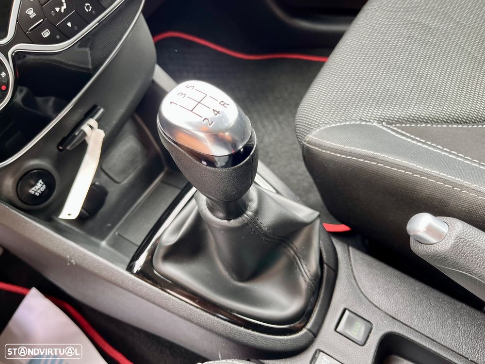 Renault Clio Sport Tourer 1.5 dCi Zen - 38