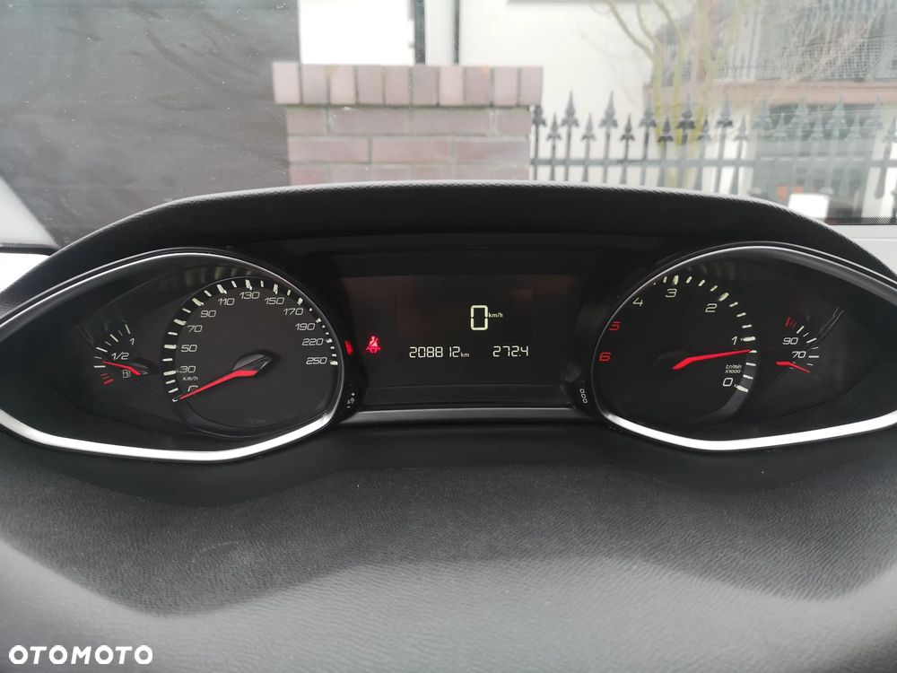 Peugeot 308 1.6 BlueHDi Active S&S - 9