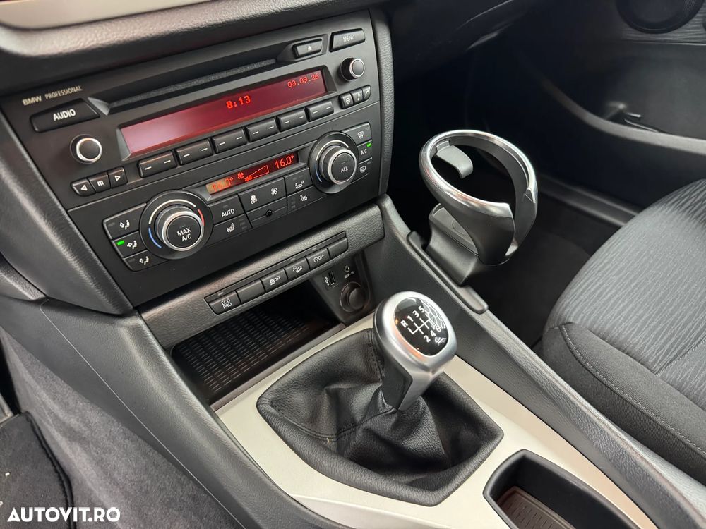 BMW X1 xDrive20d Sport Line - 20
