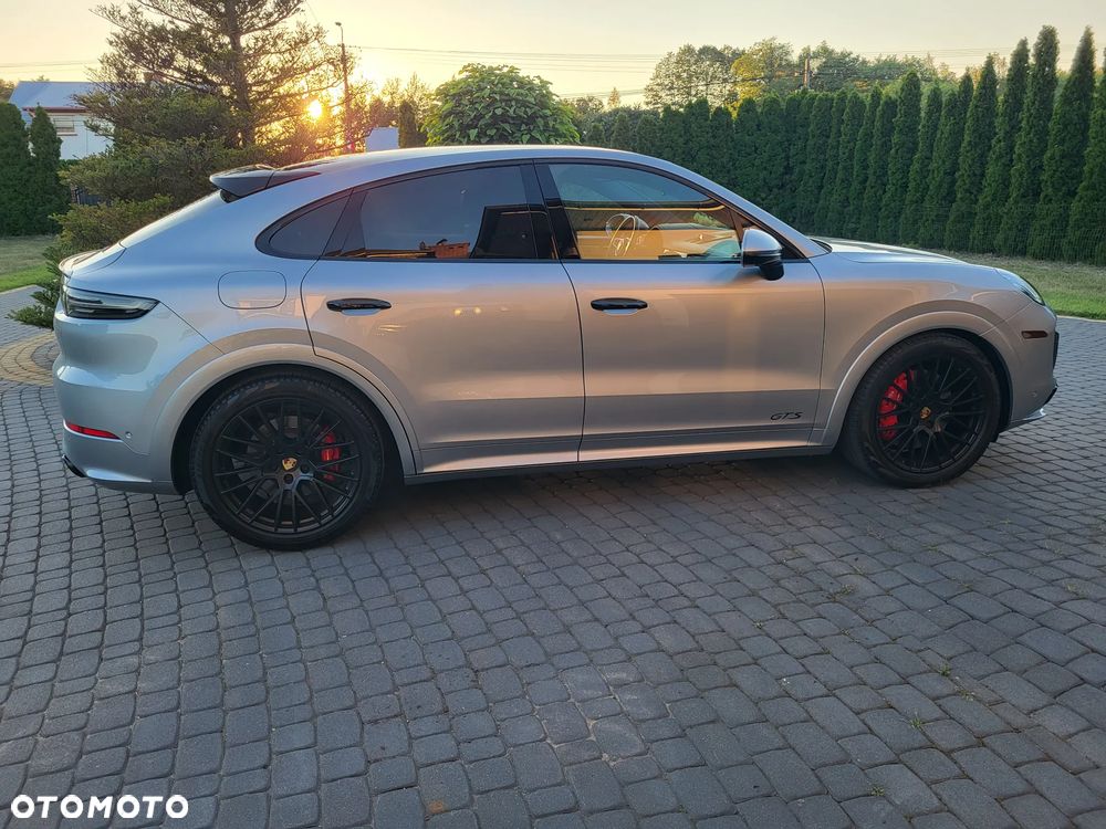 Porsche Cayenne GTS - 11