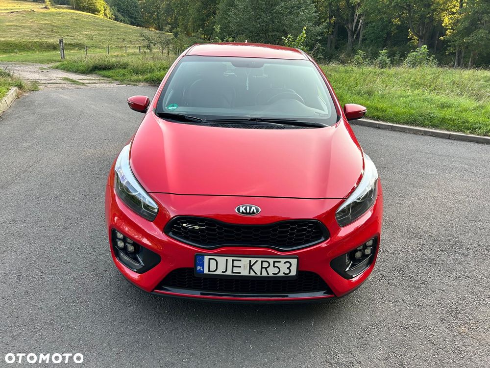 Kia Ceed 1.6 T-GDI GT - 26