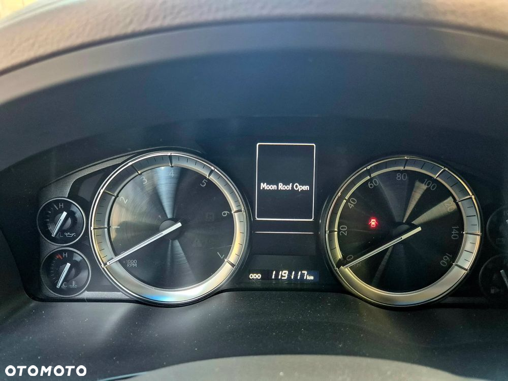 Lexus LX 570 Omotenashi - 23