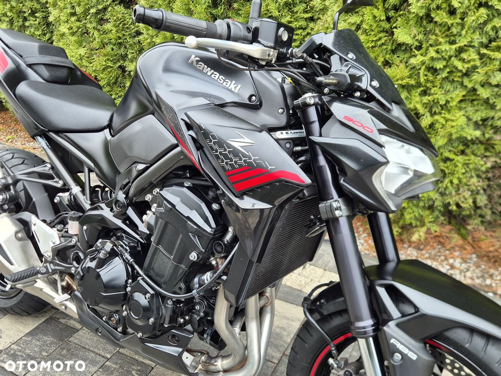 Kawasaki Z 900 - 28