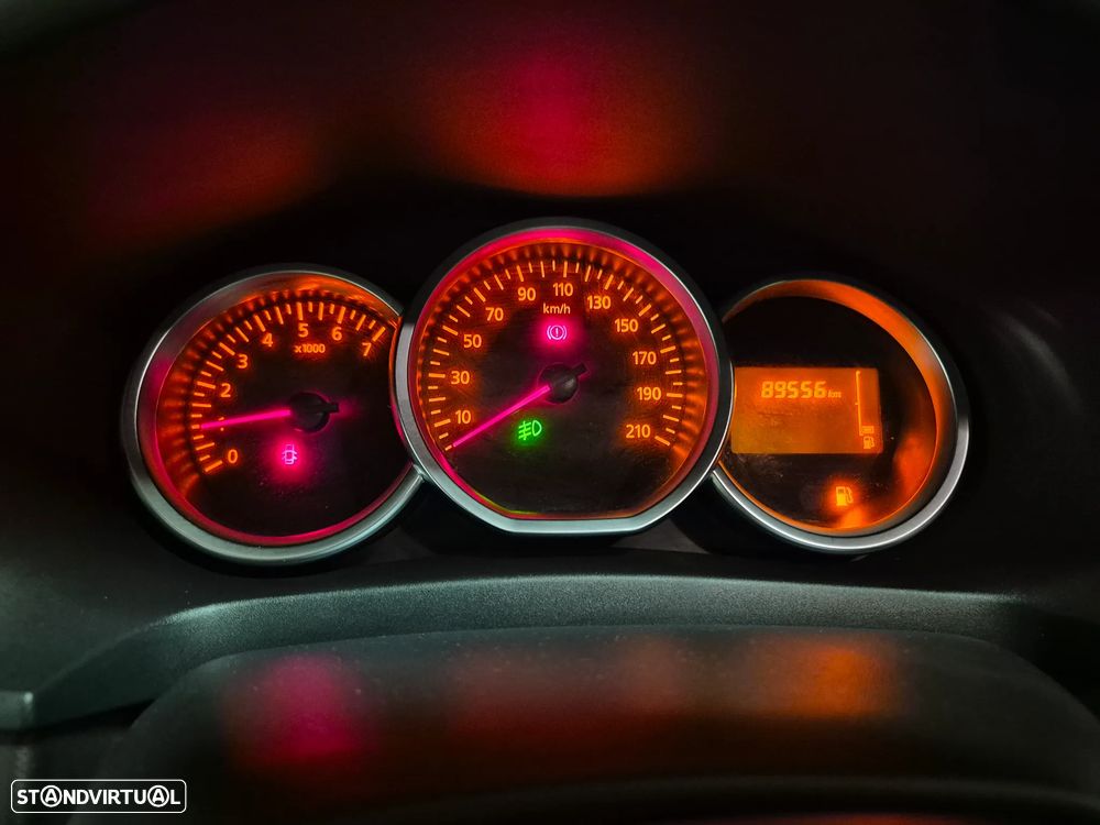 Dacia Sandero 0.9 TCe Stepway - 19