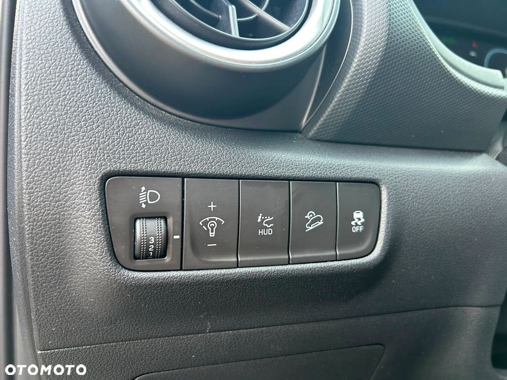 Hyundai Kona 1.6 CRDi DCT Premium - 33