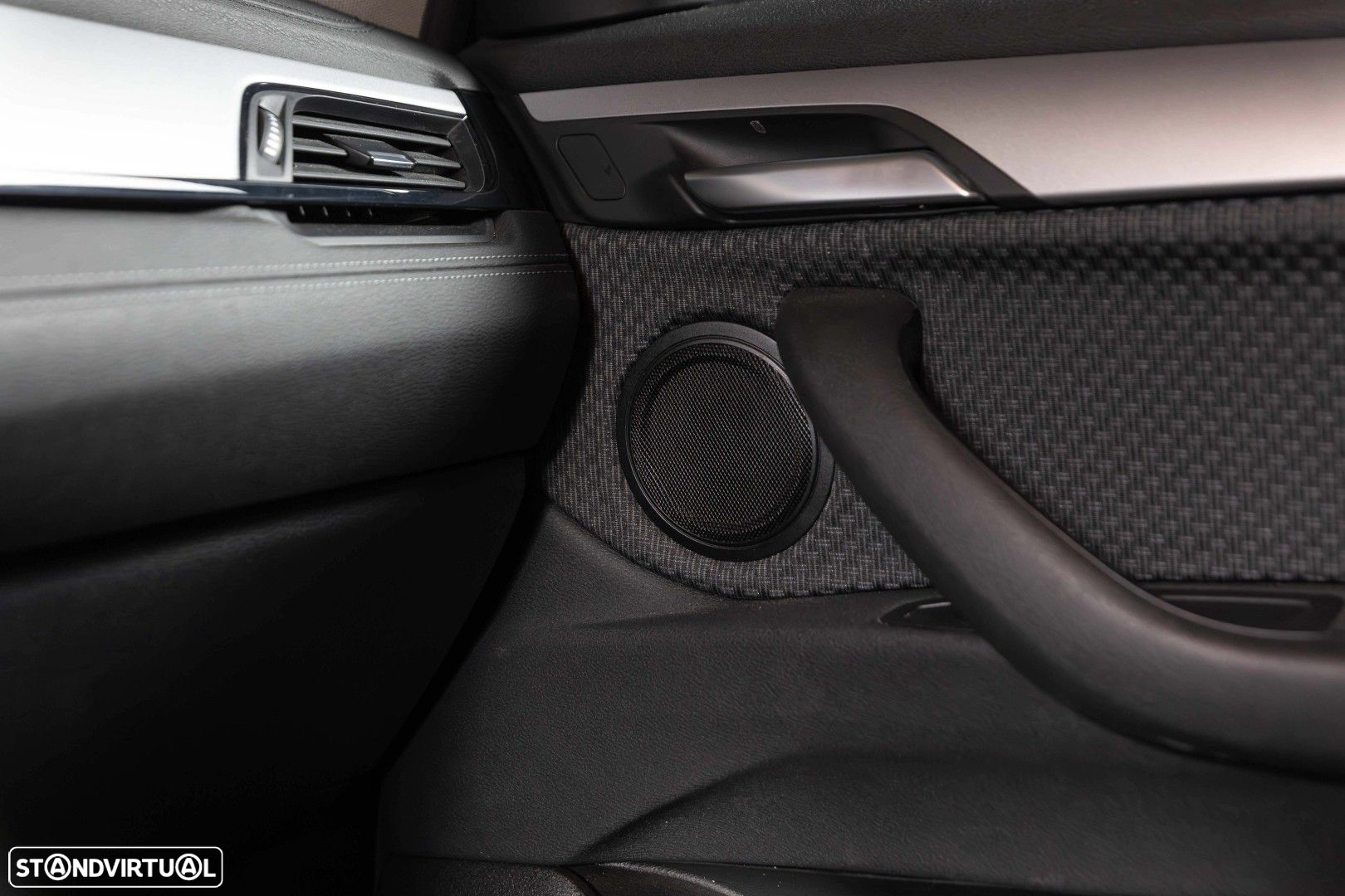 BMW X2 16 d sDrive Auto Advantage - 32