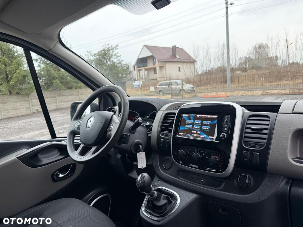 Renault Trafic - 8