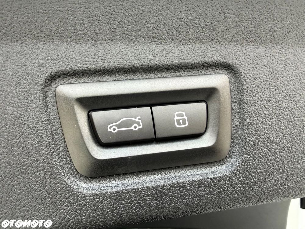 BMW Seria 4 420d xDrive Sport-Aut M Sport - 28