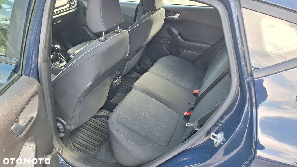 Ford Fiesta 1.1 Trend - 12