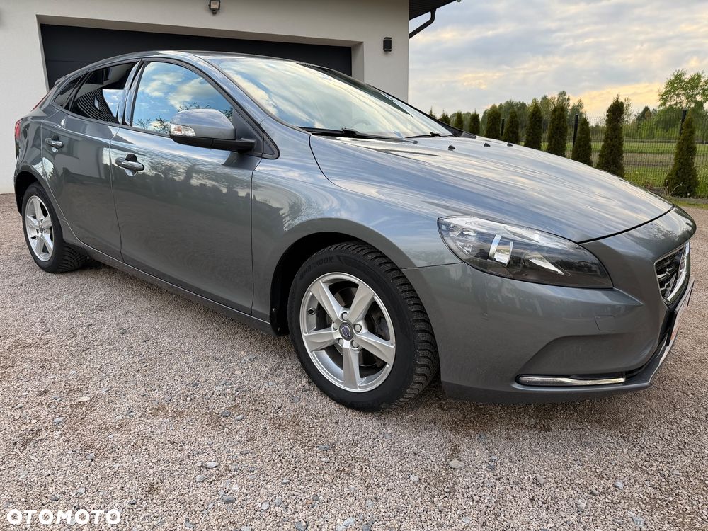 Volvo V40 D2 Drive-E Kinetic - 19