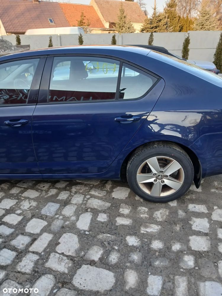 Skoda octavia 3 LF5A Maska zderzak błotnik drzwi - 3