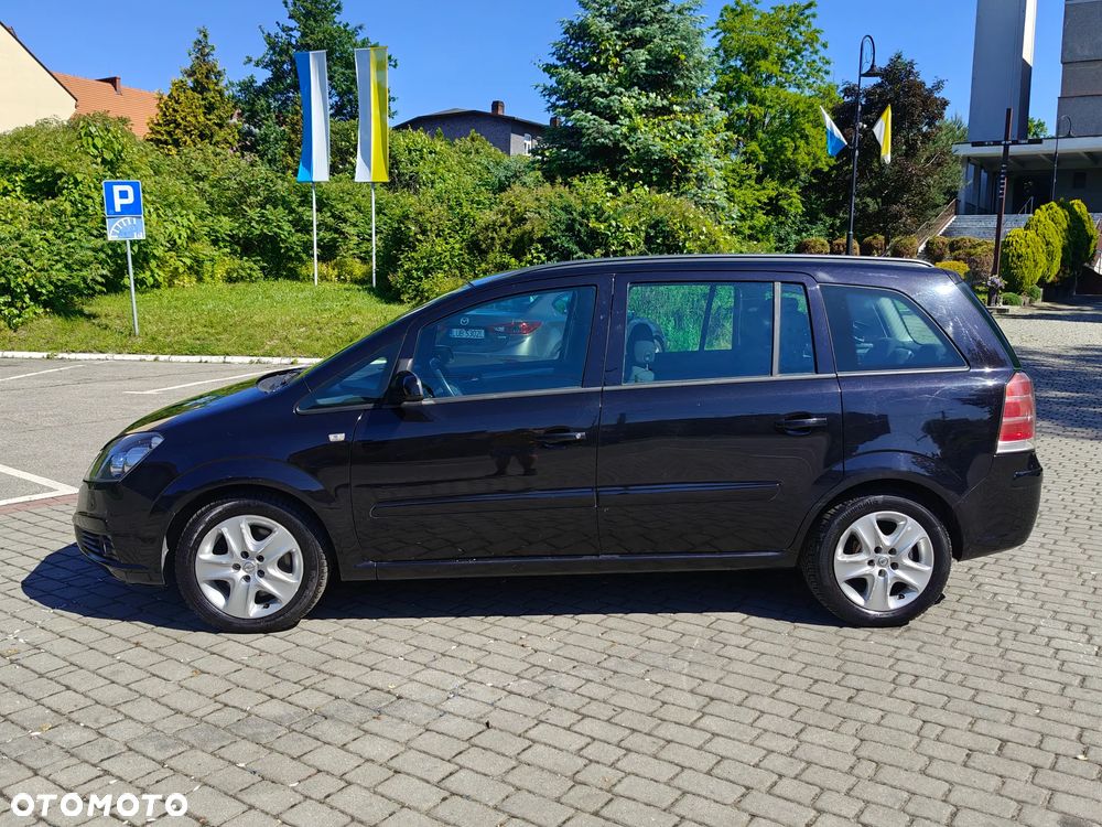 Opel Zafira 1.9 CDTI Cosmo - 4