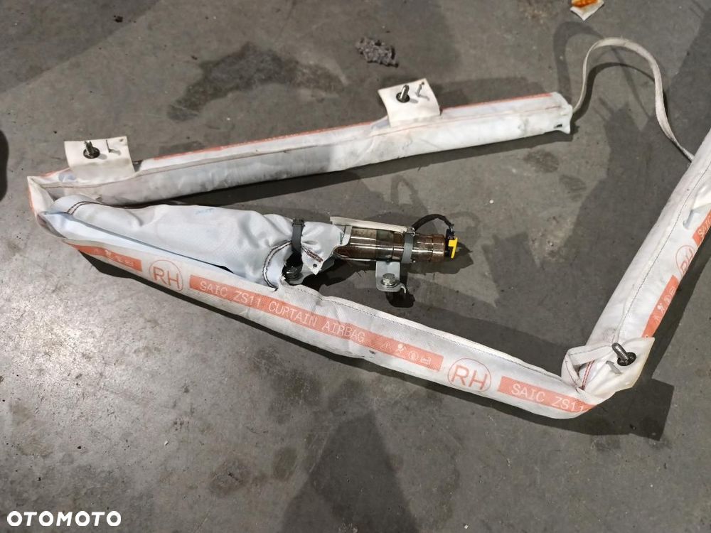 MG ZS KURTYNA PRAWA YFSS9999350 - 2