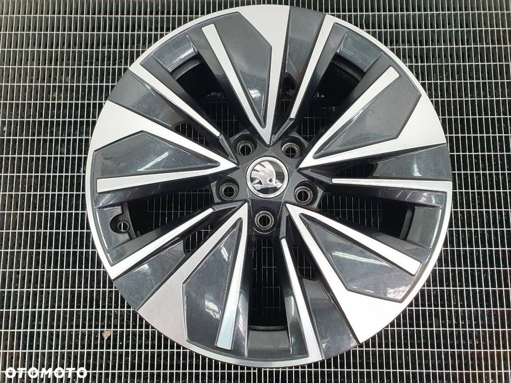 FELGA ALUMINIOWA 17 ET41 3P0601025D SKODA SUPERB IV 3P 2024