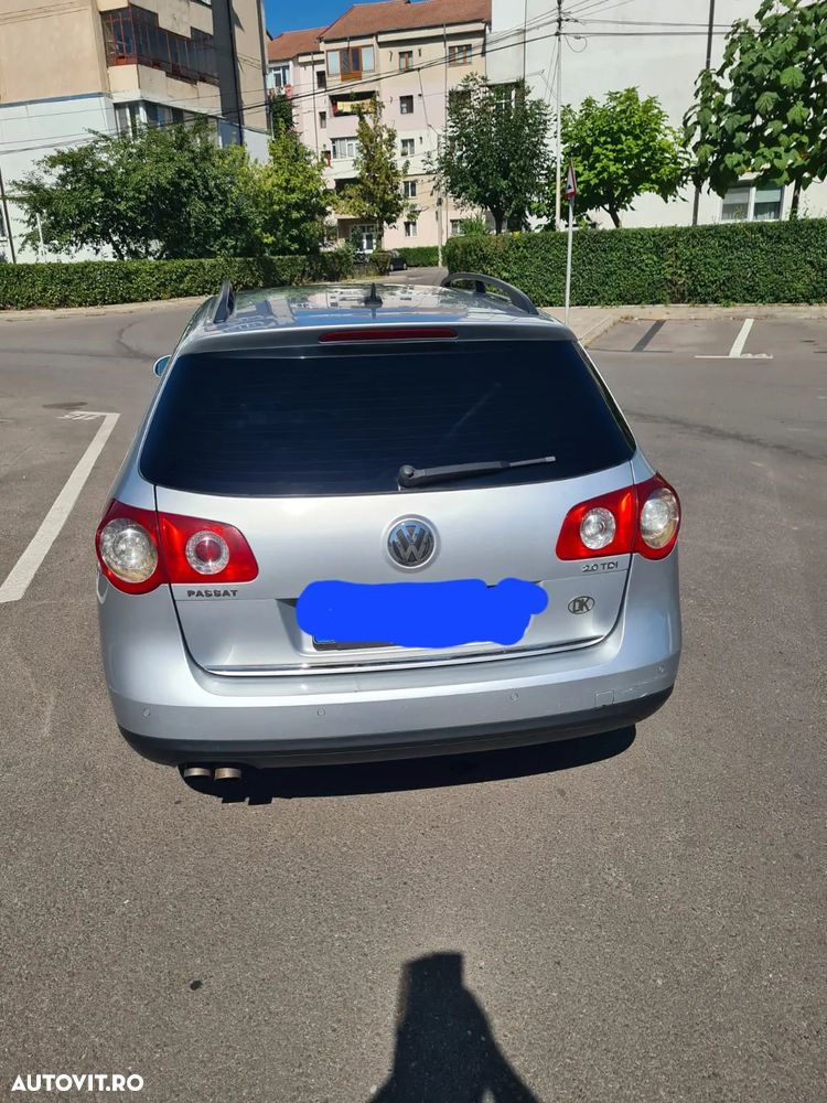 Volkswagen Passat 2.0 TDI Comfortline - 6