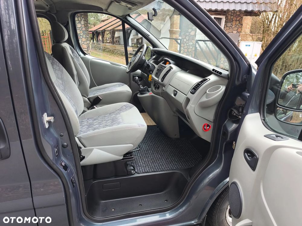Opel Vivaro - 33
