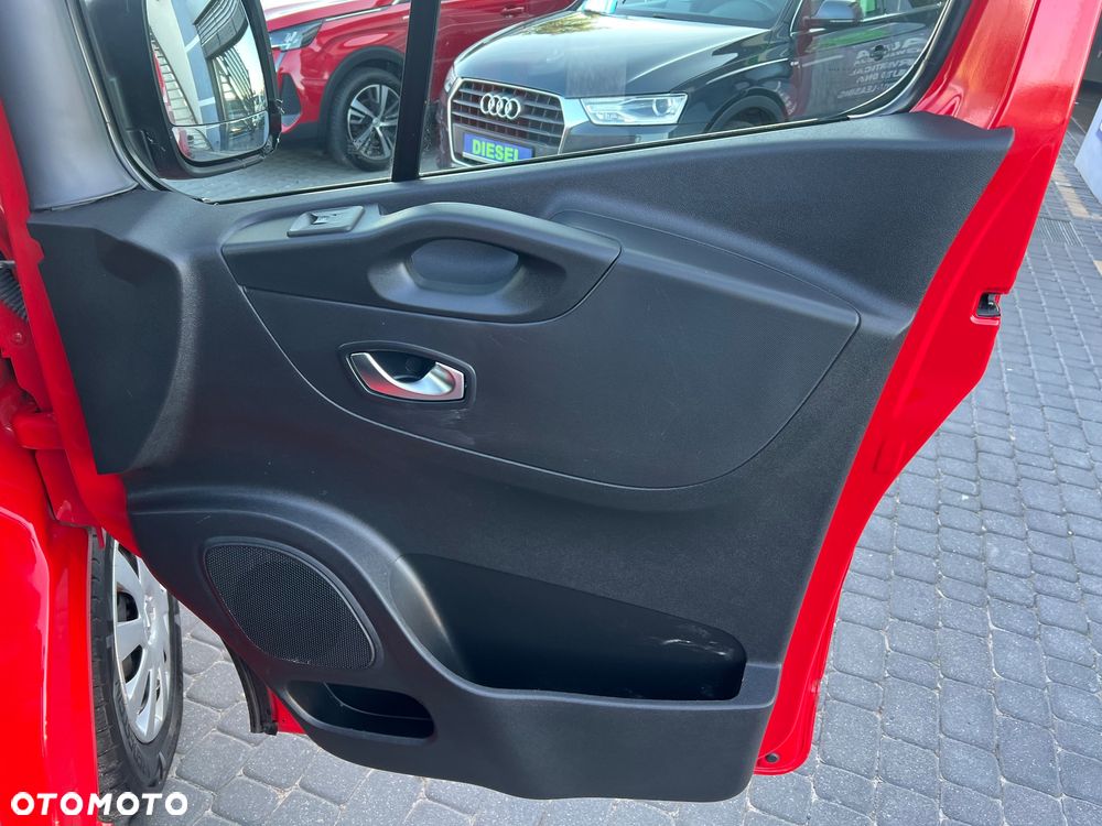Renault Trafic - 27