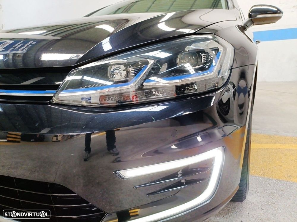 VW e-Golf AC/DC - 5