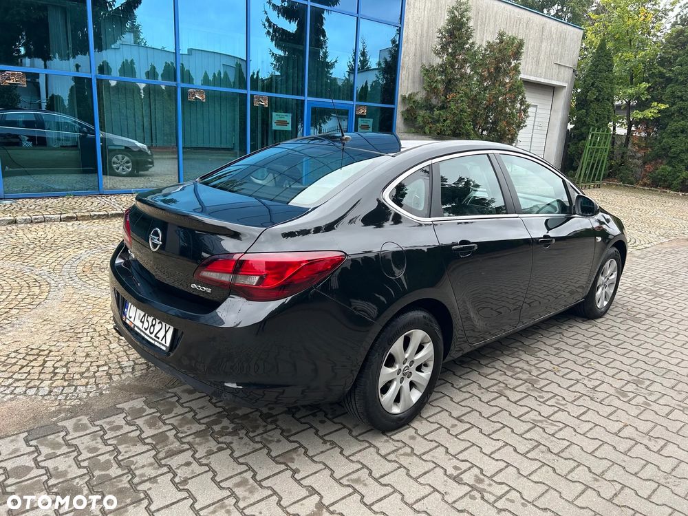 Opel Astra 1.4 T Business EU6 - 10