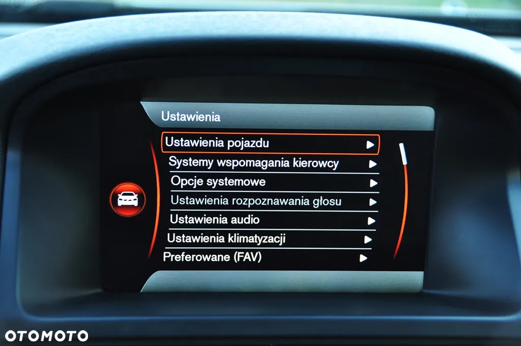 Volvo XC 70 D4 Summum - 19