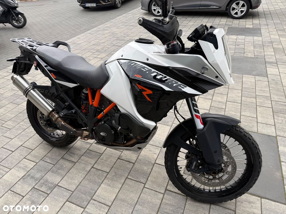 KTM Adventure - 2