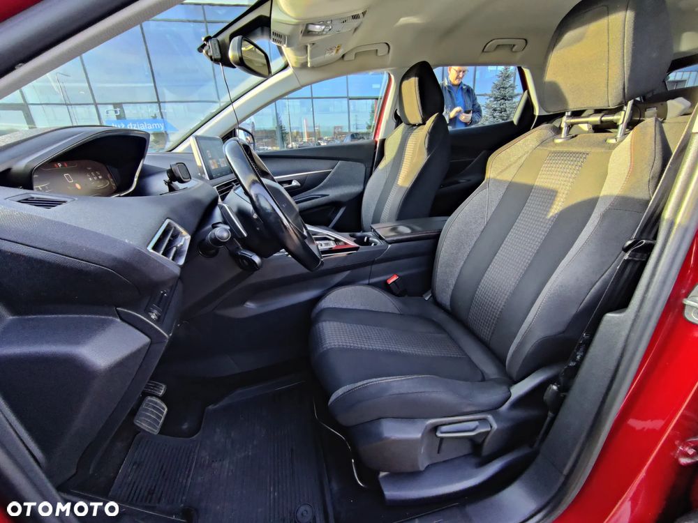 Peugeot 3008 1.6 BlueHDi Allure S&S EAT6 - 14