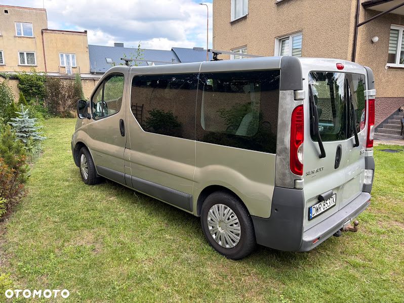 Renault Trafic L1H1 Passenger Lux - 3