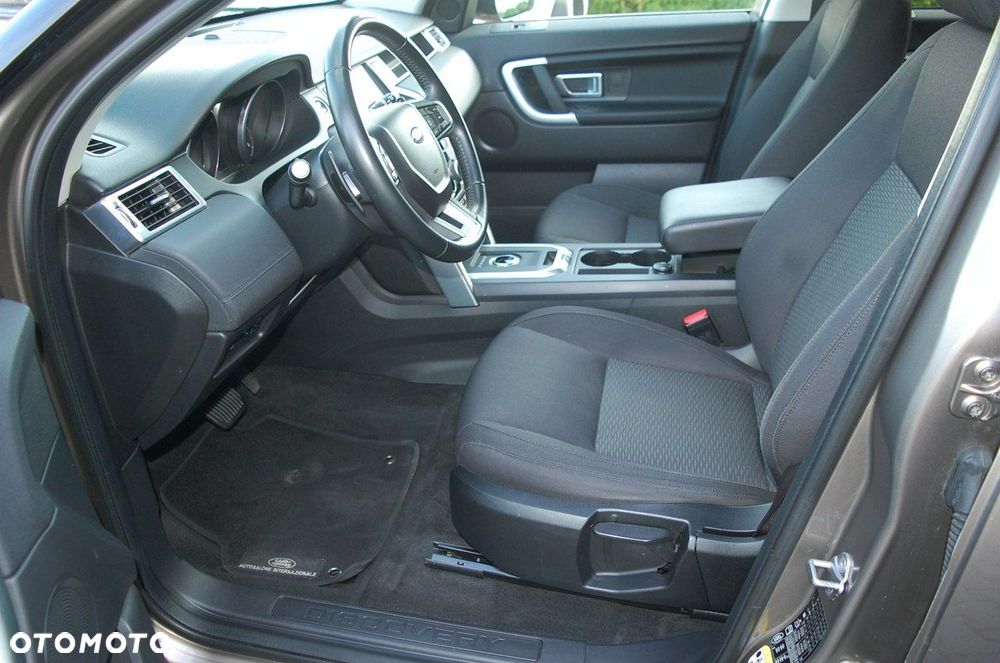 Land Rover Discovery Sport - 5