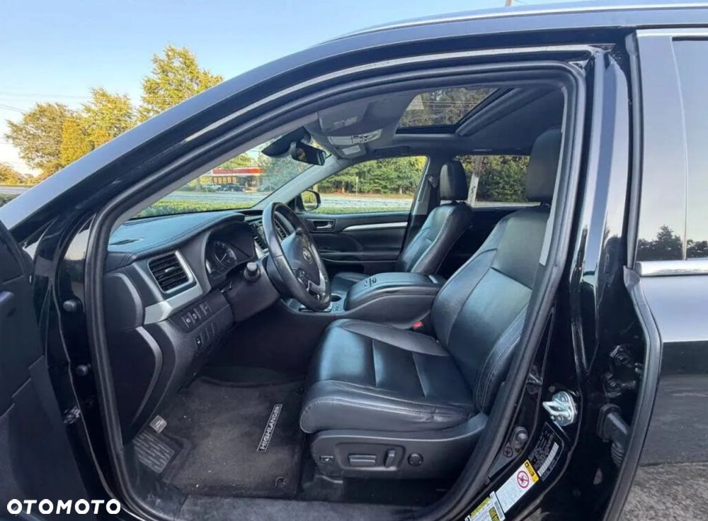 Toyota Highlander - 14