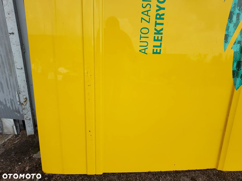 DRZWI BOCZNE P MAN TGE 17- 7C3843208F - 3
