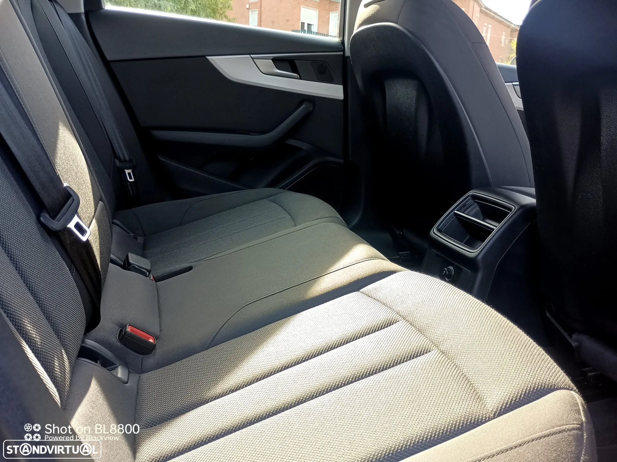 Audi A4 Avant 30 TDI Advanced S tronic - 6