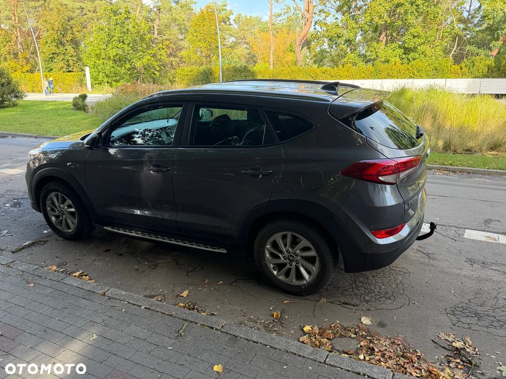 Hyundai Tucson blue 1.7 CRDi 2WD Passion - 16