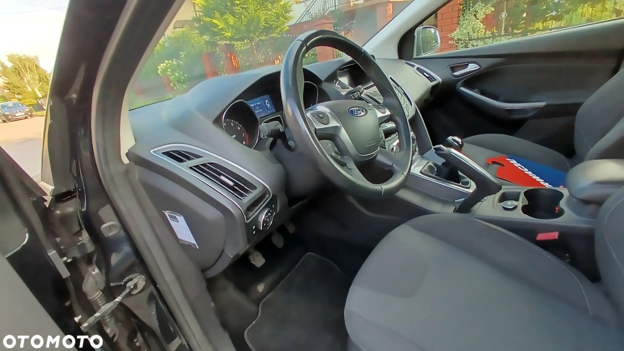 Ford Focus 1.6 Titanium - 11