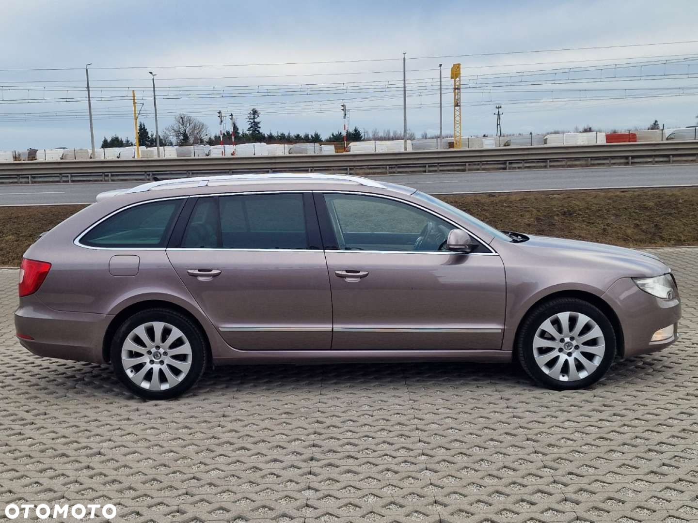 Skoda Superb - 32