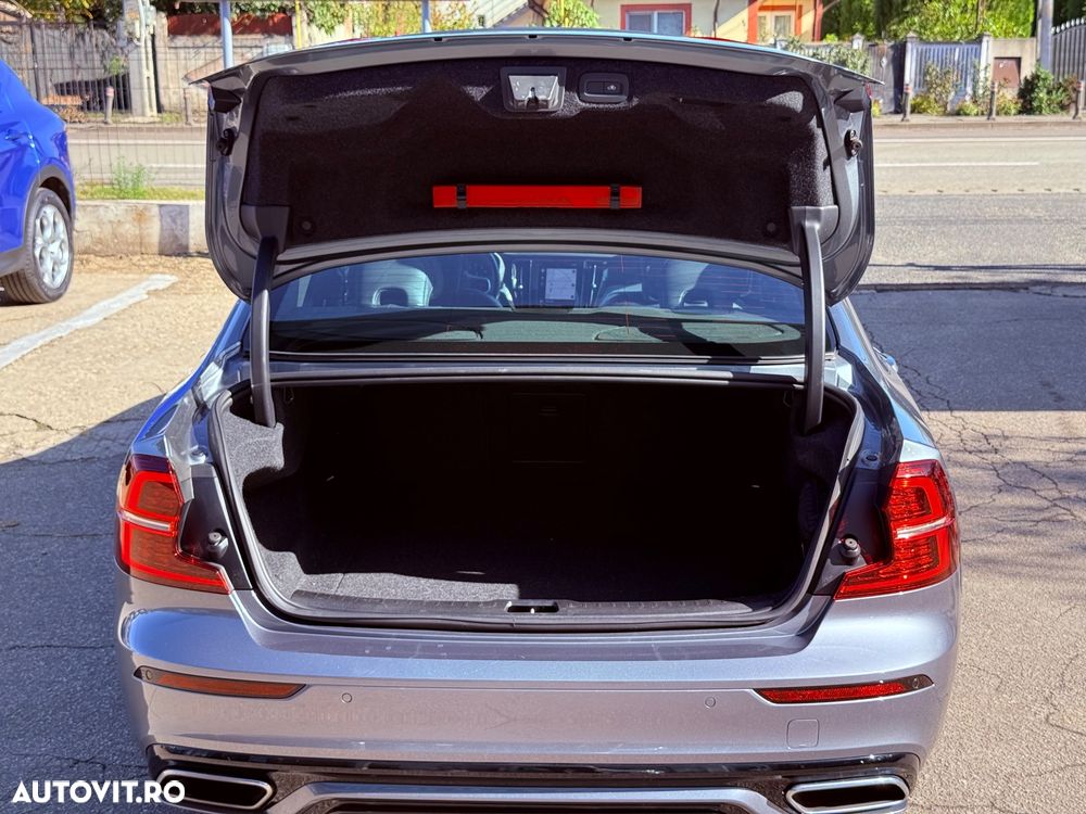 Volvo S60 B4 B Geartronic RDesign - 34
