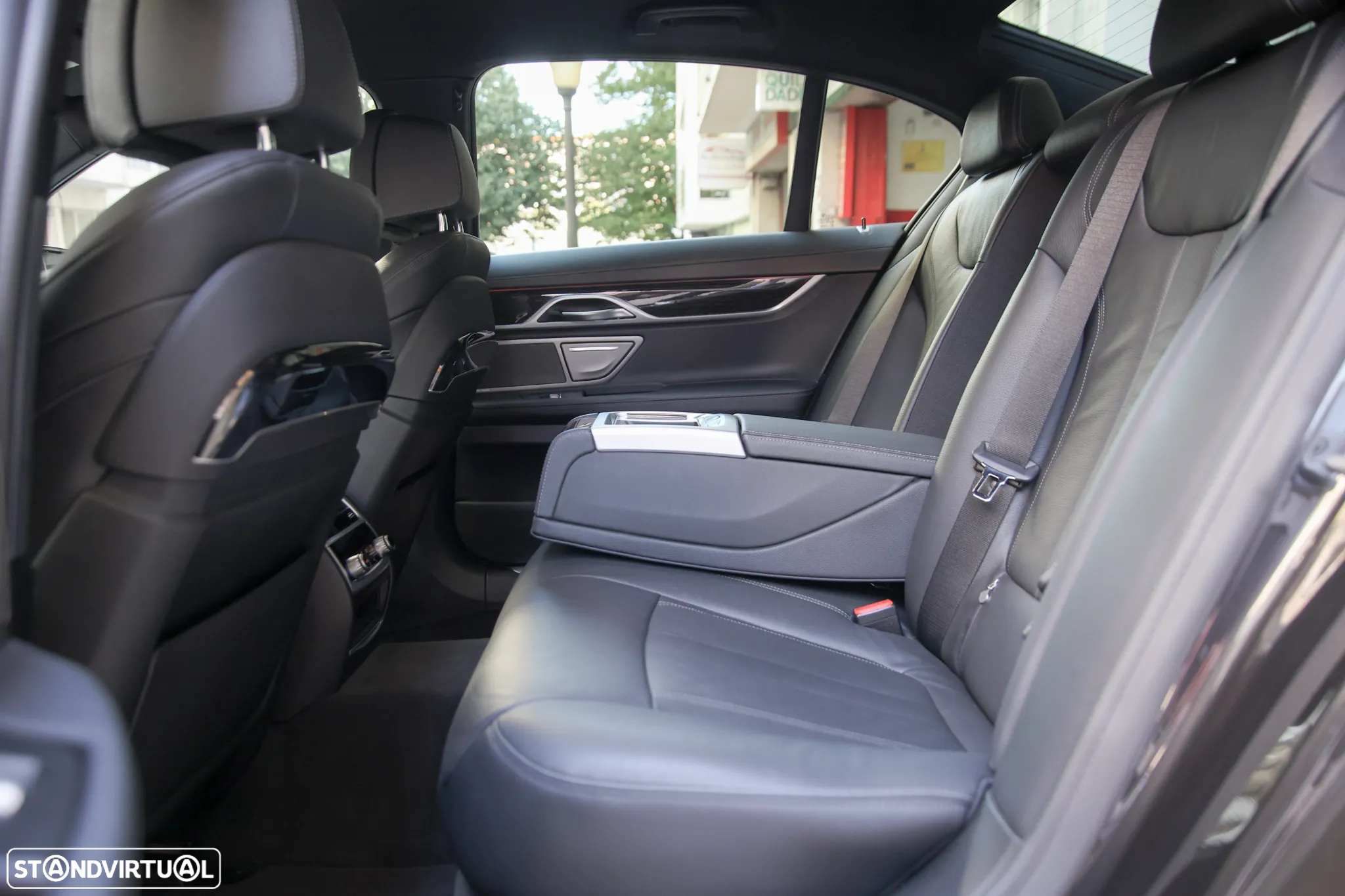 BMW 730 d Auto - 29