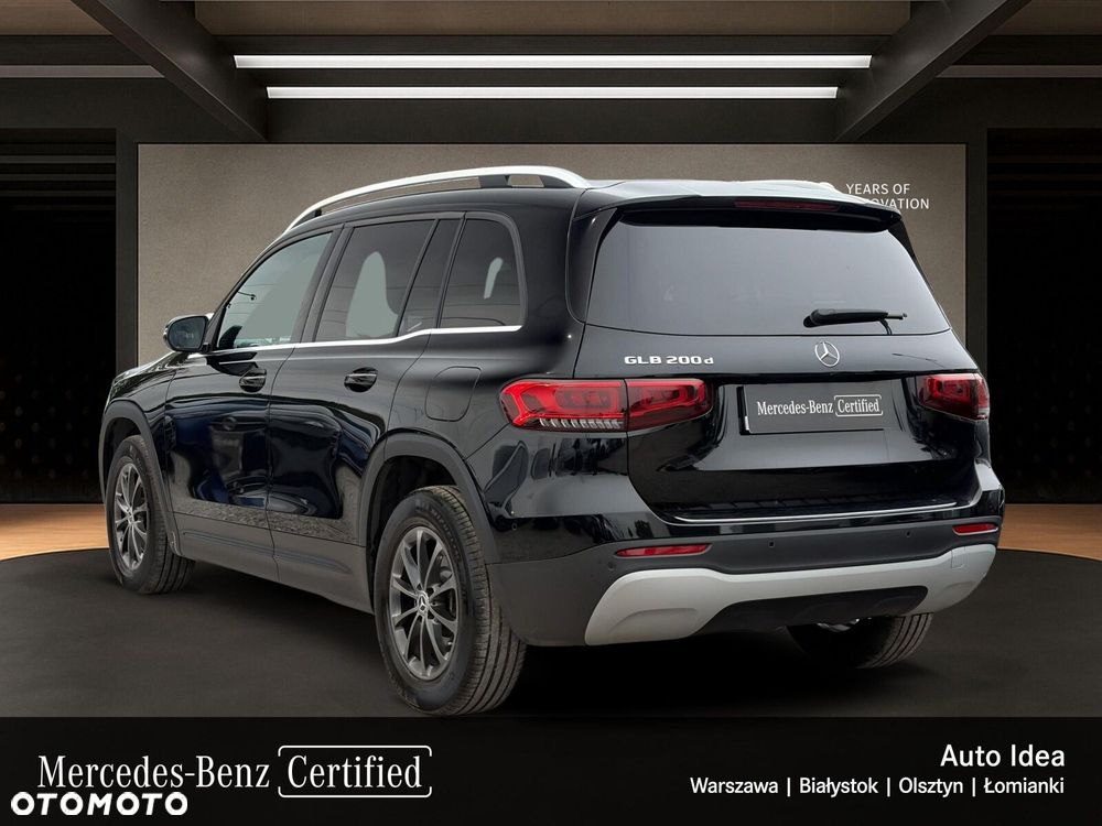 Mercedes-Benz GLB - 4