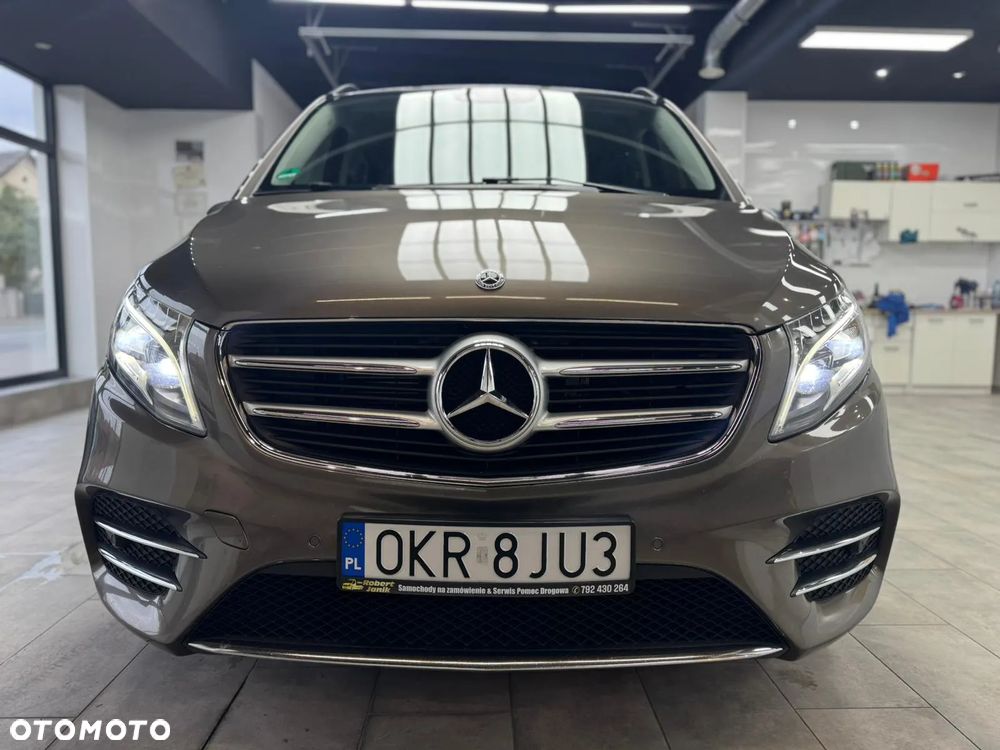 Mercedes-Benz Klasa V - 7
