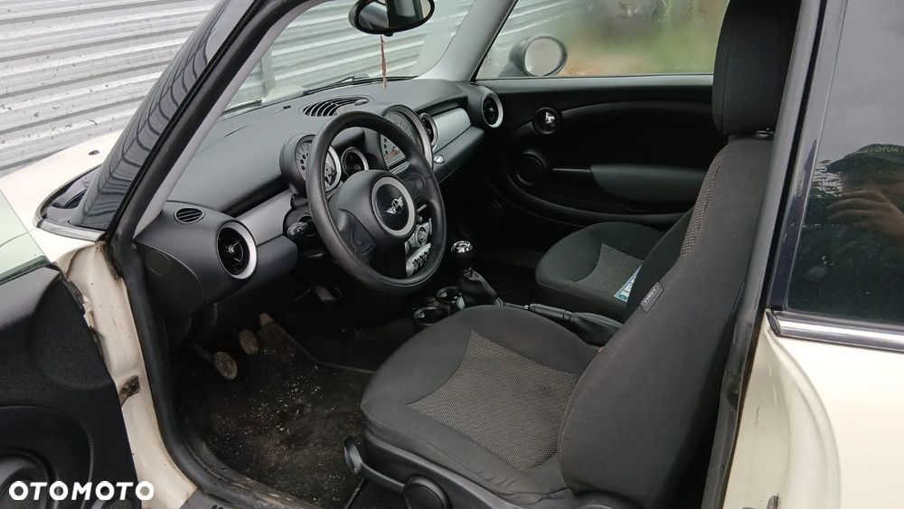 Tylko części Mini cooper r56 1.6 16V 122km 88kw 06r–10r lakier 850/0 pepper white - 8