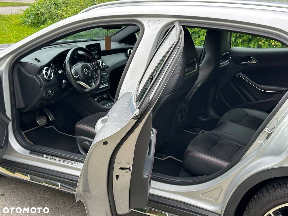 Mercedes-Benz GLA 180 d 7G-DCT AMG Line - 7