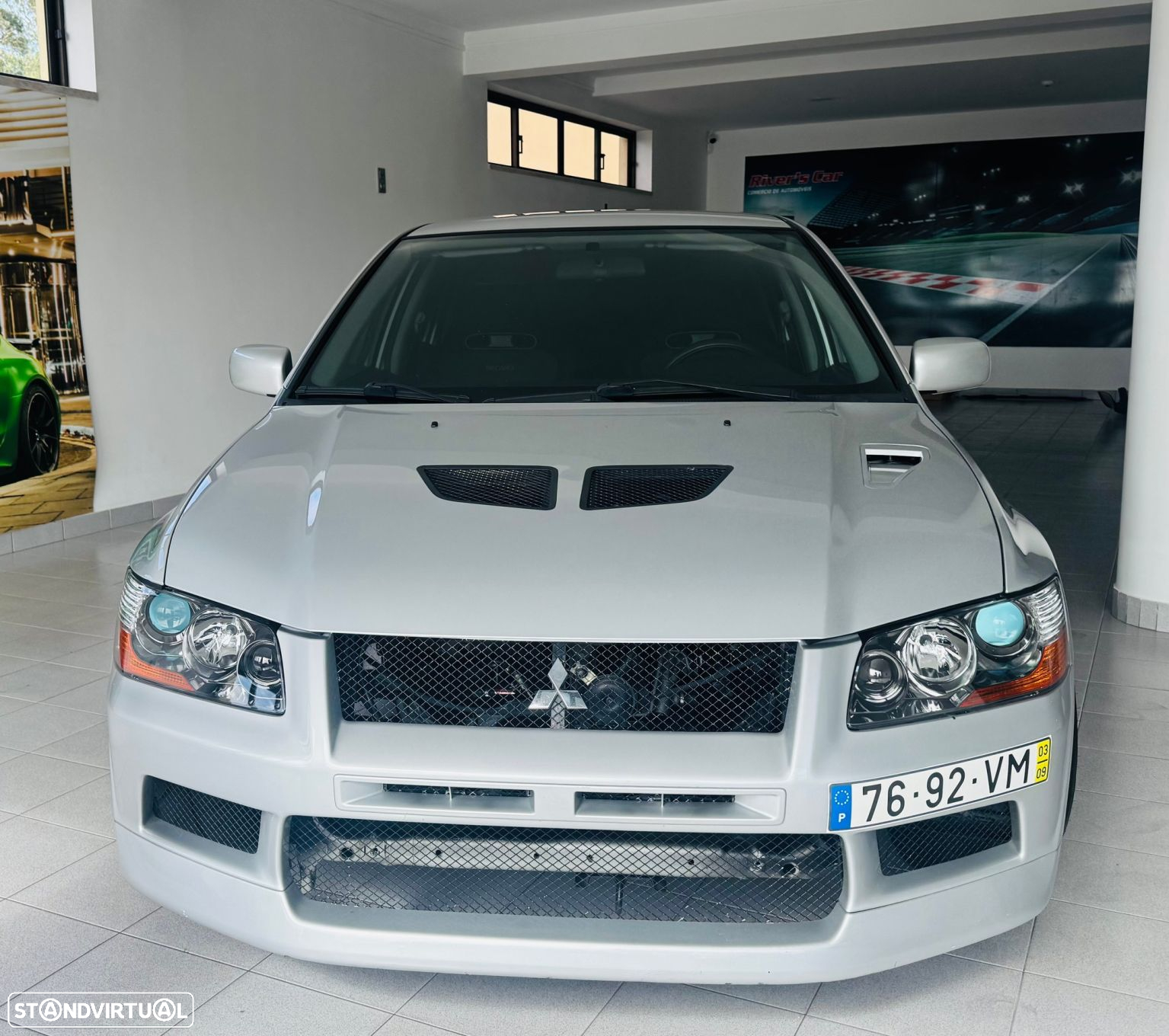 Mitsubishi Lancer Evolution VII RS-II - 4