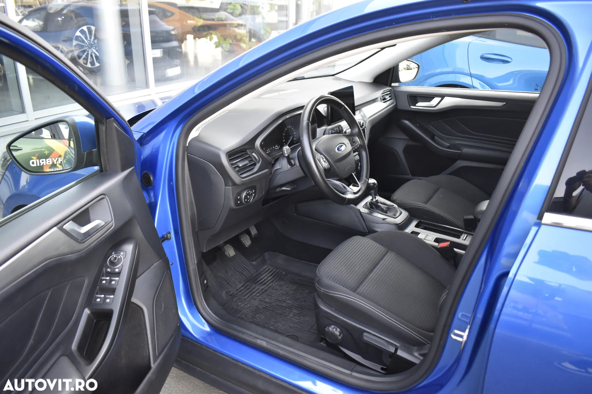 Ford Focus 1.0 EcoBoost MHEV Titanium - 33