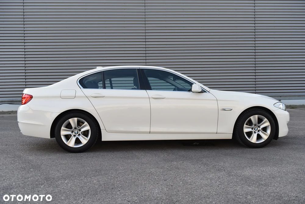 BMW Seria 5 520d - 6