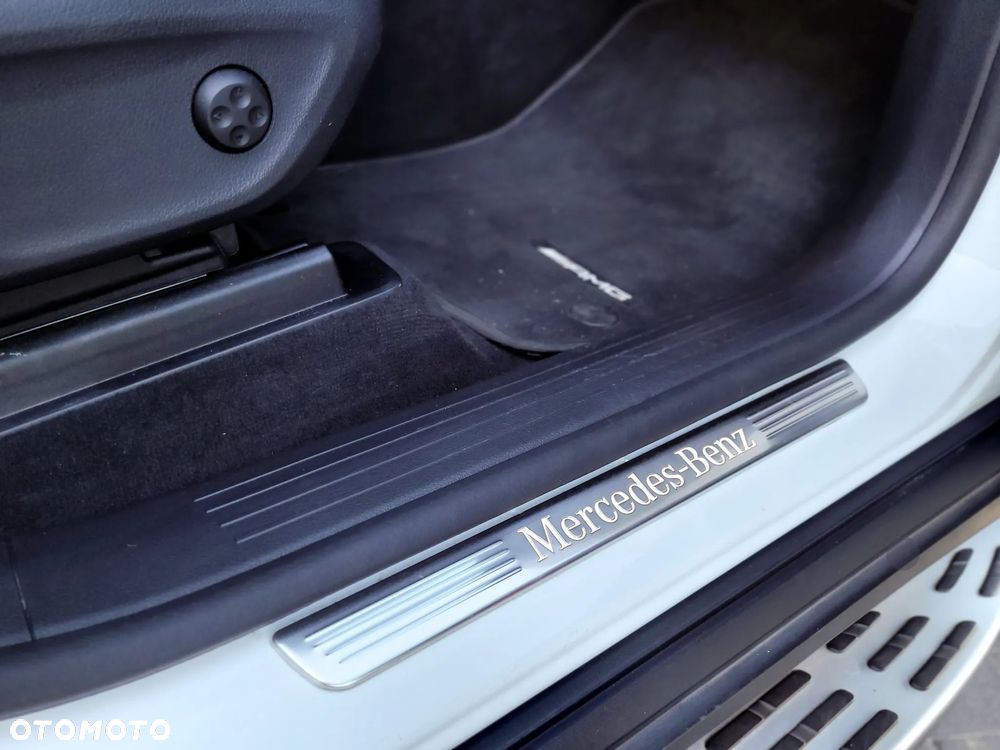 Mercedes-Benz GLE - 27