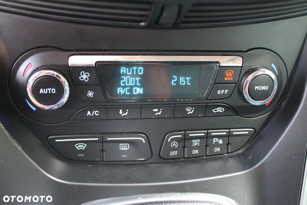 Ford C-MAX 1.6 EcoBoost Titanium - 18