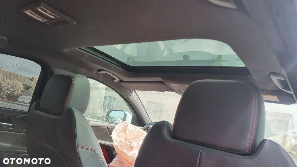 Jaguar XE 20d R-Sport Ingenium Edition - 28