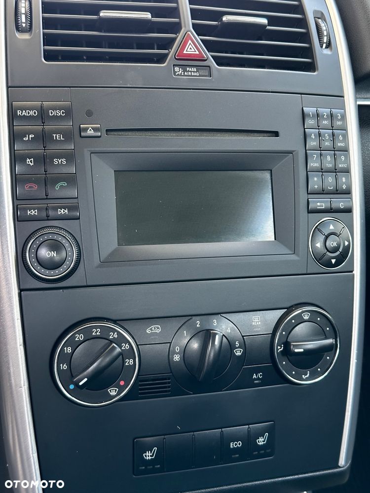 Mercedes-Benz Klasa B 160 BlueEFFICIENCY SPORT EDITION - 28
