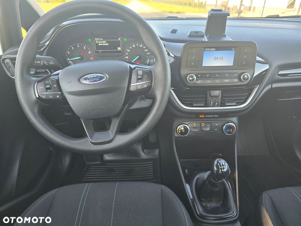 Ford Fiesta 1.1 S&S TREND - 17