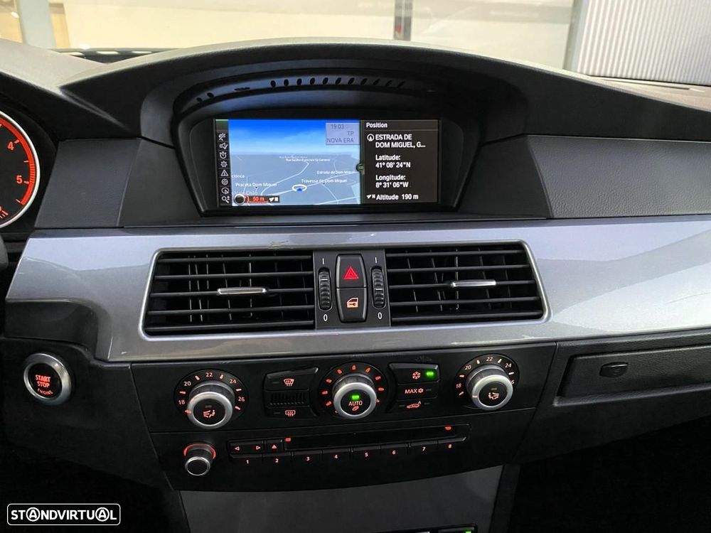 BMW 520 d Touring - 11